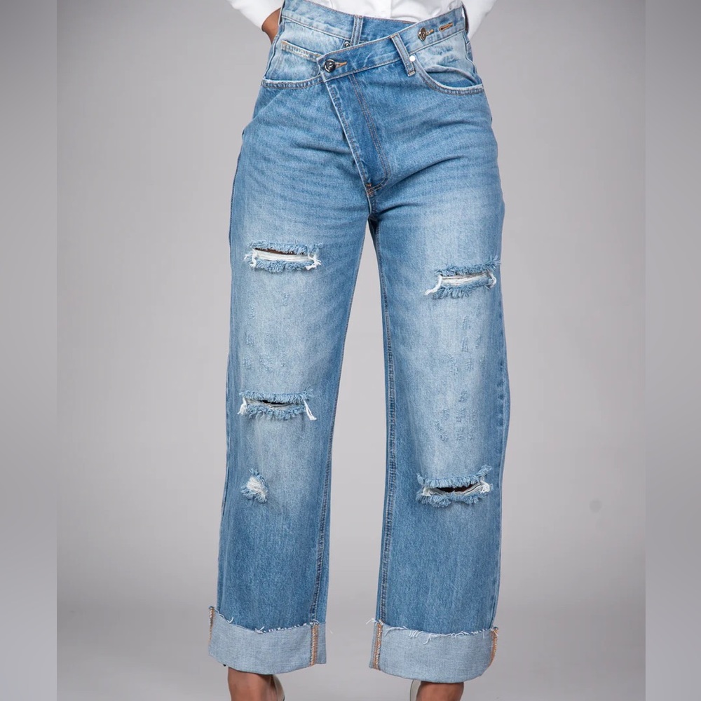 High Waist Crossover Jeans